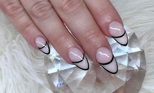 Vennesse Spa Nails