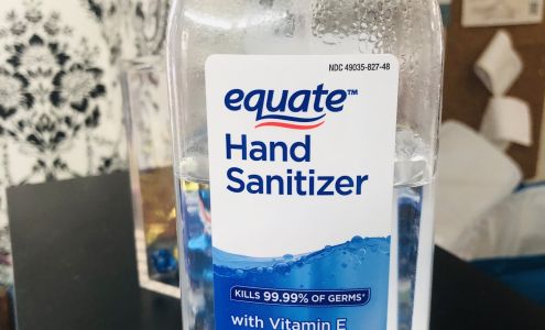 Sandy's Barber Shop By The Sea