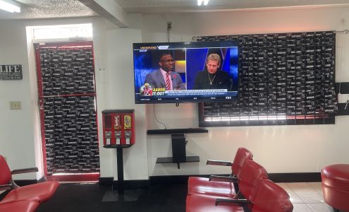 T J's Barber Shop 1322 Washington Blvd, Kansas City Kansas 66102