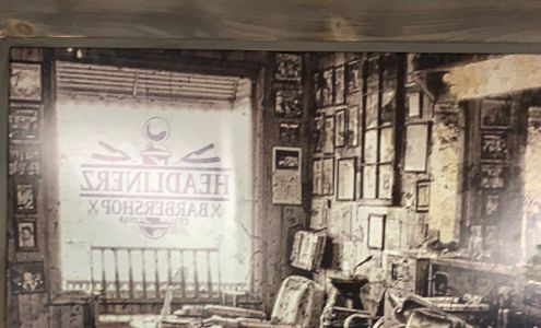 HEADLINERZ BARBERSHOP