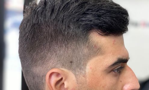 Top5ive Barbershop 25-38 Astoria Blvd, Astoria New York 11102
