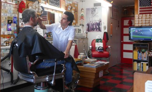 The Gentleman's Edge Barber Shop 141 A Ave, Lake Oswego Oregon 97034
