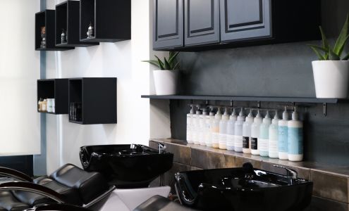 20th Salon and Barber 2737 20th St, San Francisco California 94110