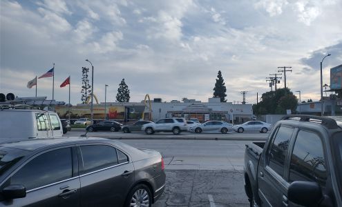 Mr C's Downey Barber Salon