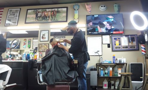 Golden Edge Barbershop 5544 South St, Lakewood California 90713