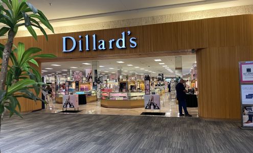 Dillard's
