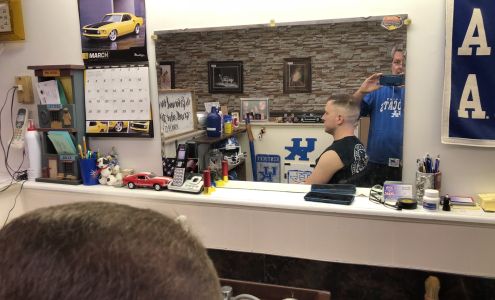 Headquarters Barber & Styling 910 N Dixie Hwy #115, Elizabethtown Kentucky 42701