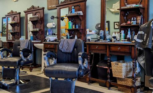 Beach Barber Shop 15271 McGregor Blvd #19, Fort Myers Florida 33908