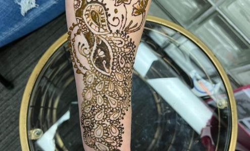 Neel Thredz Spa | Eyebrow Threading & Tinting | Beauty Salon in Lincoln