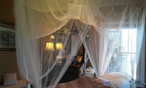 Aesthetikos Skin Care Studio LLC