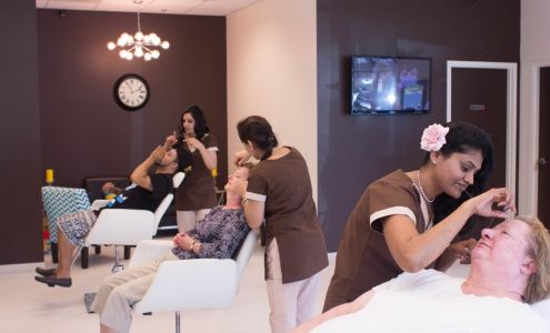 The Brow Boutique - Eyebrow Shaping/Threading
