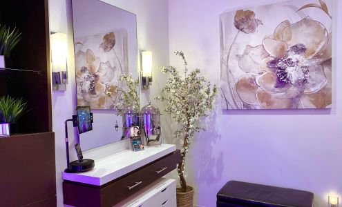 SkinGlow Salon 799 East Green Street Studio 38, Pasadena California 91101