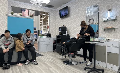 EM LASH STUDIO ROMEOVILLE