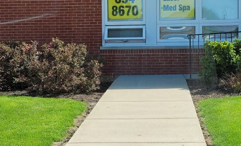 Marianne De Paul & Associates