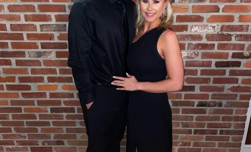 Sunglazed Tans & Teeth Whitening-Airbrush tanning in Denham Springs 8260 Rosemary Ave, Denham Springs Louisiana 70726