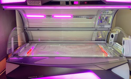 Hawaiian Holiday Tanning