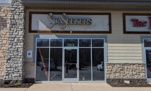 SunSeekers By Rosie 2300 Lineville Rd Suite 103, Howard Wisconsin 54313