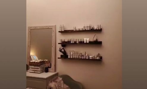 Illuminate Skin Lounge