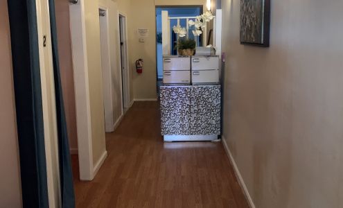 Taiji oriental massage 333 Broad Avenue First Floor, Palisades Park New Jersey 07650