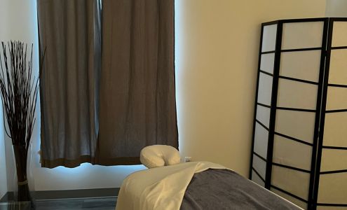 Deep Tissue Massage & Spa