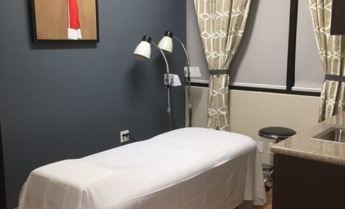 Radix Acupuncture & Chiro