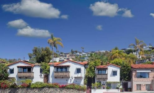 Casa Laguna Hotel & Spa