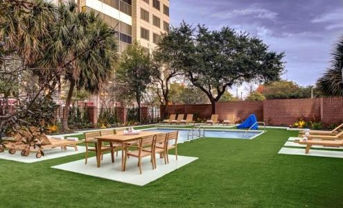 The Admiral Hotel, Downtown