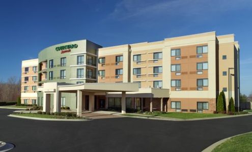 Courtyard Clarksville