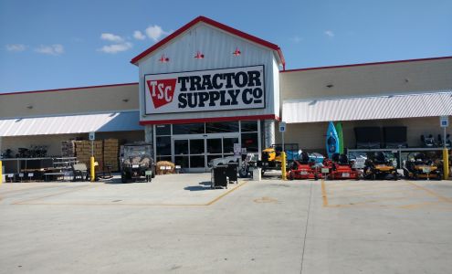 Tractor Supply Choctaw