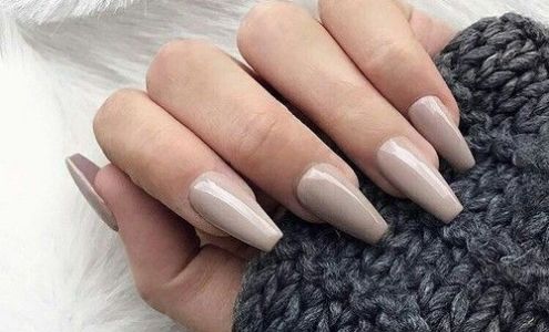 Eric & Mia Nails Spa