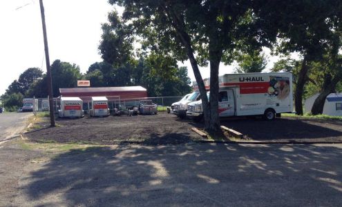 U-Haul Neighborhood Dealer