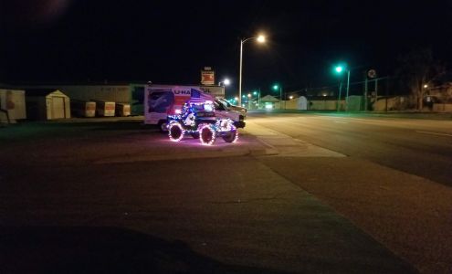 U-Haul Neighborhood Dealer