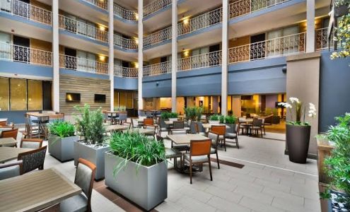 Embassy Suites by Hilton Denver Central Park