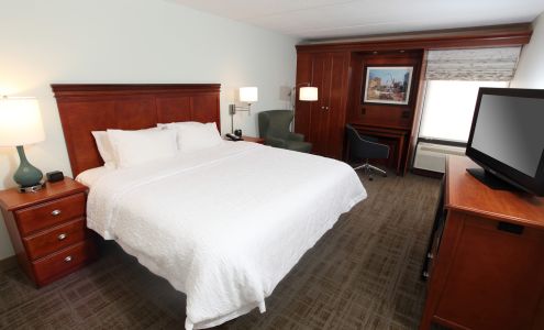 Hampton Inn St. Louis/Westport