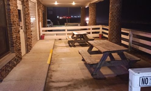 The Getaway Lounge and Liquors Ellendale