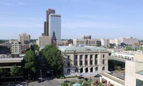 DoubleTree by Hilton Hotel Little Rock
