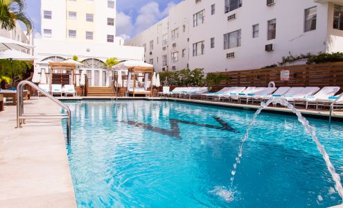 Marseilles Beachfront Hotel