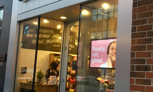 Lush Cosmetics Bucktown