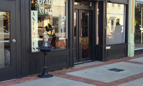 Peachtree Antiques