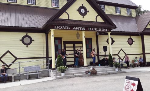 Sunday at Sandwich Antiques Show