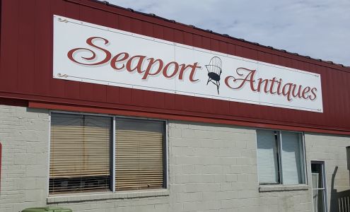 Seaport Antique Market