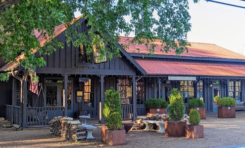 Leiper's Creek Gallery