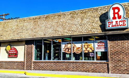 R Place Food Stores Ely