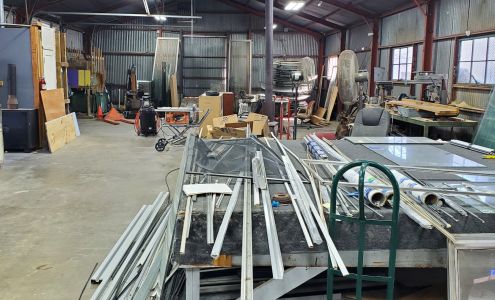 Little Rock Glass & Hodges Glass Menders