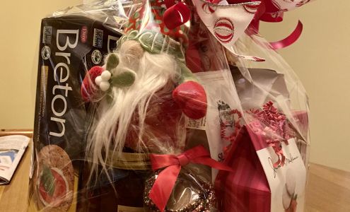 Somersvillage Gifts & Gourmet Baskets INC.