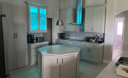 Superb Kitchens & Baths