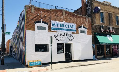 Mitten Crate