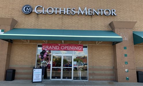 Clothes Mentor