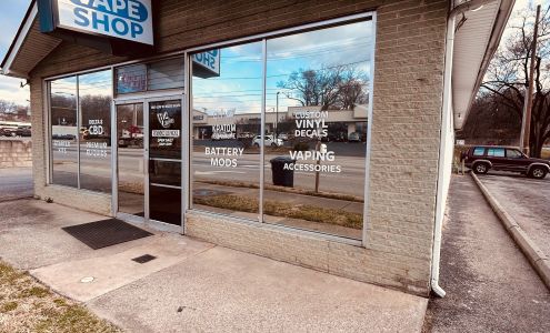 WC Vapor | Roanoke Gus Nicks (Vape & Cannabis Store)