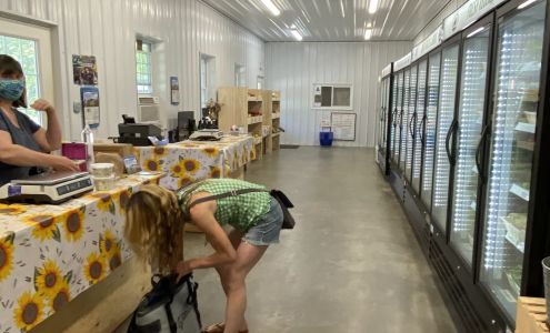 Stone Gardens Farm Market